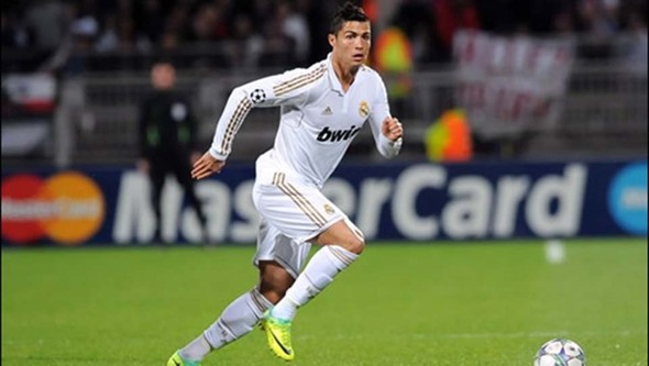Cristiano Ronaldo (Portugal) 33.6 km/h